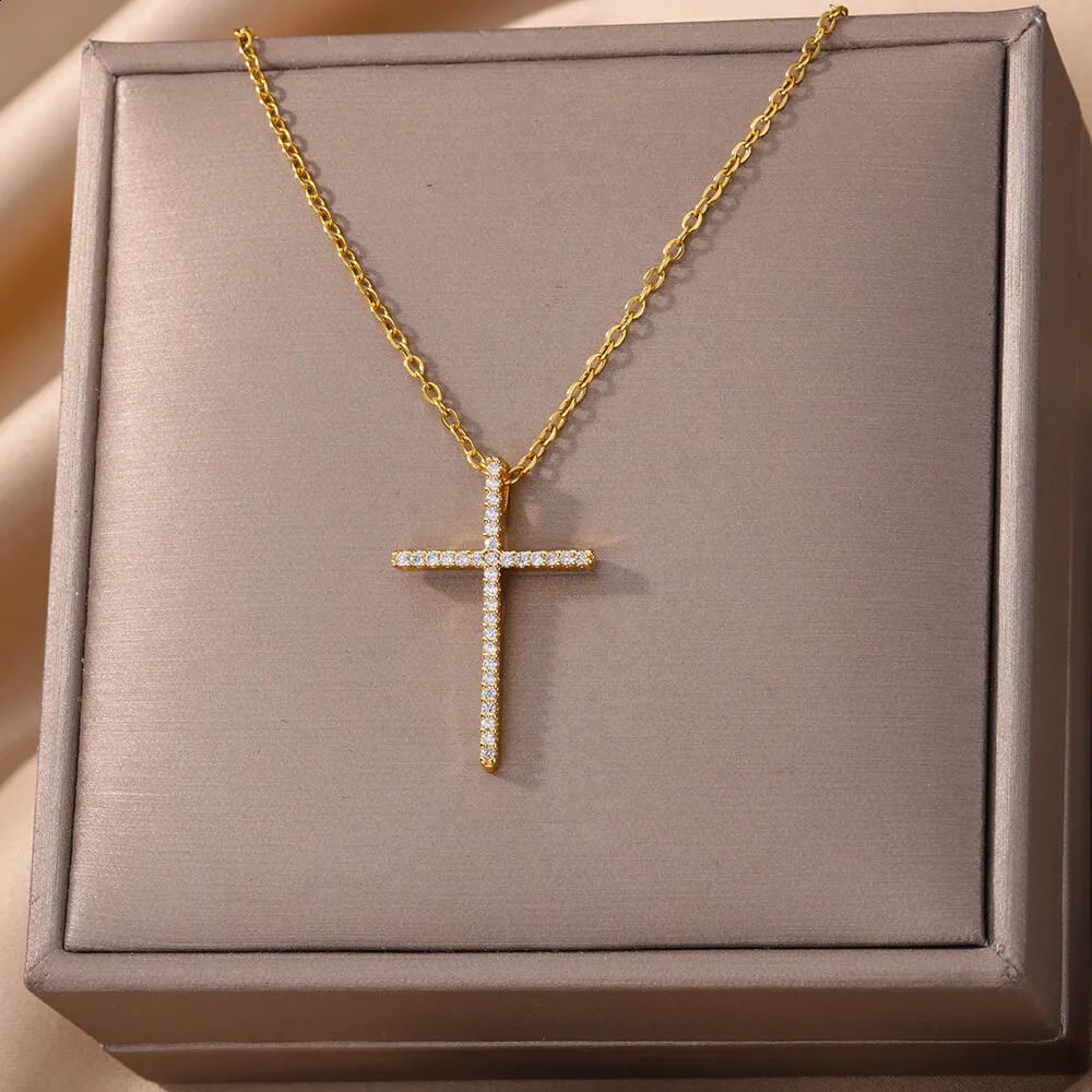 Zircon Cross Pendant Necklace Womens Gold Stainless Steel Necklace 2024 Trend Gothic Party Wedding Jewelry Gift 240906