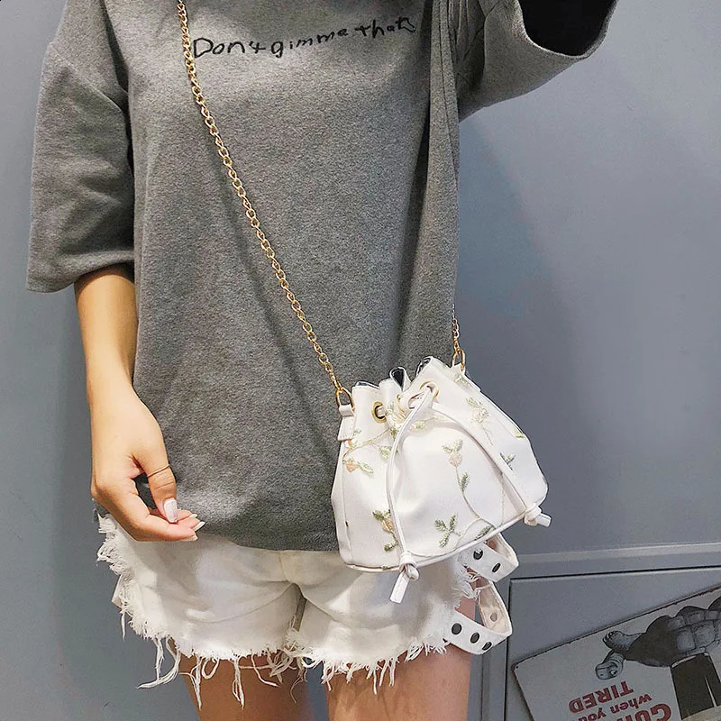 Bohemian style canvas drawstring bucket bag pearl shoulder bag womens messenger bag 240904