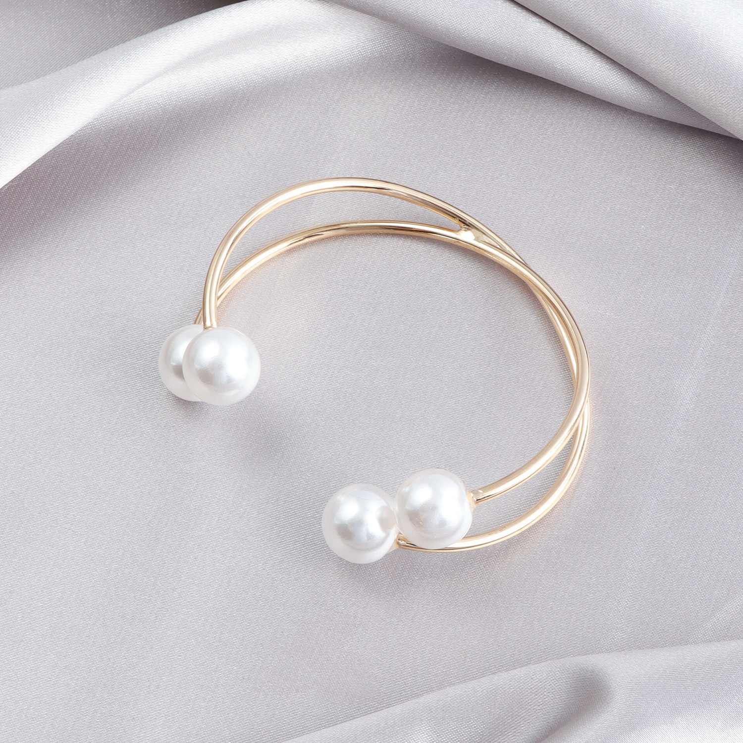 Stainless Steel Bangle Bracelets For Women Gold Plated 4 Imitation Pearls Bracelet Jewelry Simple Fashion Minimalist Bangles Party Birthday Office Gif