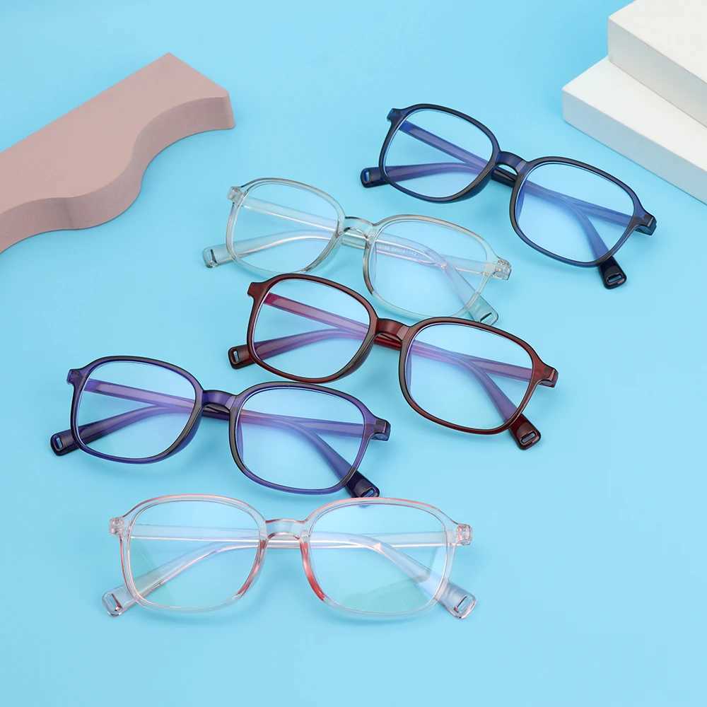 Fashionable anti blue light glasses retro square frame ultra light protective glasses womens computer glasses W240906