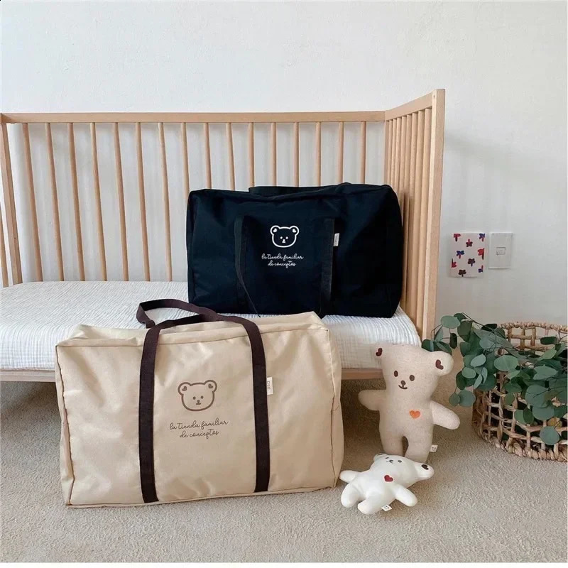 Womens Bag Trend Shopping Bag Womens Bear Quilt Storage Bag Pouch Packaging Bag Womens Large Capacity Export Handbag 240903