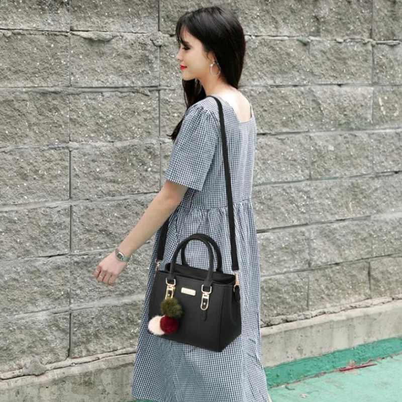 Fashion womens hair clip shopping bag solid color PU leather large capacity handbag womens er cross body shoulder bag 240904