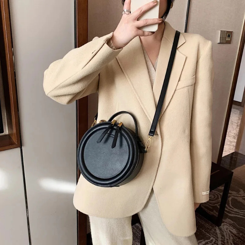Solid color Crossbody Bag For Women Round Small Handbag Fashion Bags Leather Shoulder Female Zipper Purses 240906