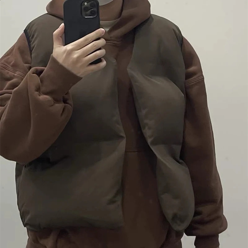 Frog drift Fashion Street DONDA Double sided wearable short cotton jacket Sleeveless Cotton padded Down vest men 240904