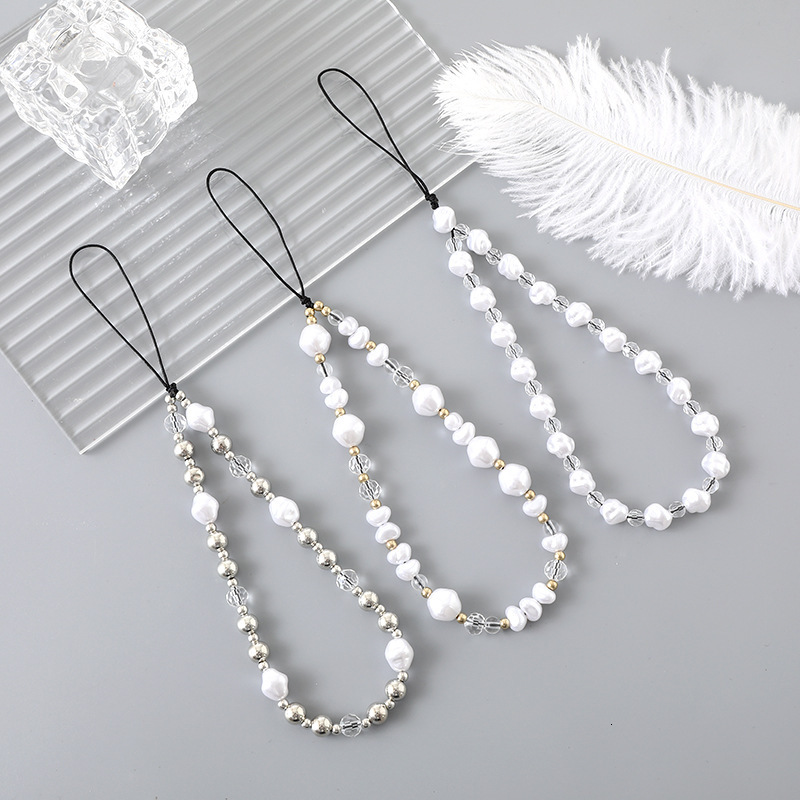 Yilian new trendy brand pearl short wrist strap phone case convenient fall and anti loss versatile chain