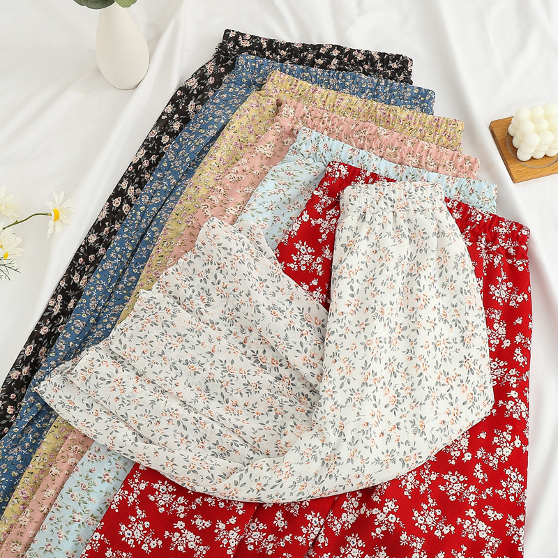 Clothing fabrics chiffon chiffon crinkle woven fabric digital printing fabrics factory direct supply