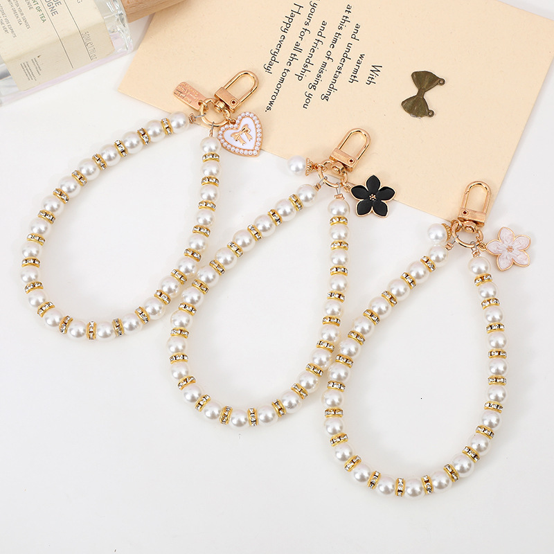 Xiaoxiangfeng Pearl Drill Ring Keychain Pendant Ins Fashionable and Versatile Love Accessories Mobile Phone Rope Hanging Chain