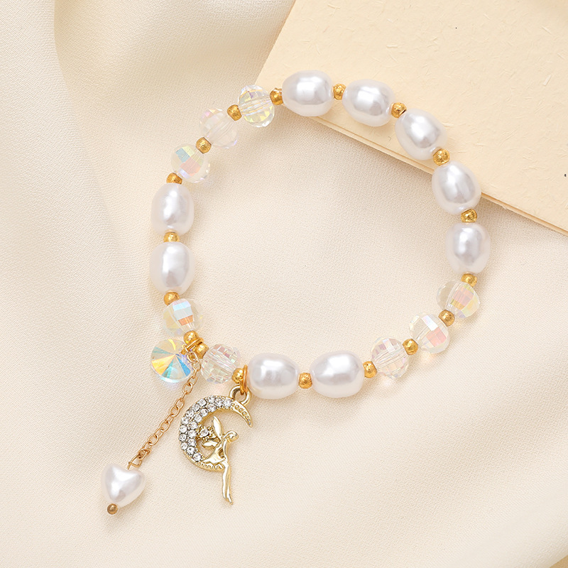 Ins niche design pearl crystal handmade Yiwu accessories simple and versatile bell orchid bracelet for women