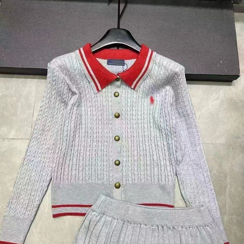 Woman Two Piece Designers Pleated Skirt Knits Suits Womens Clothing College Style Knit Polo Top Skirts Sets -8 Classic Set DPD24090513