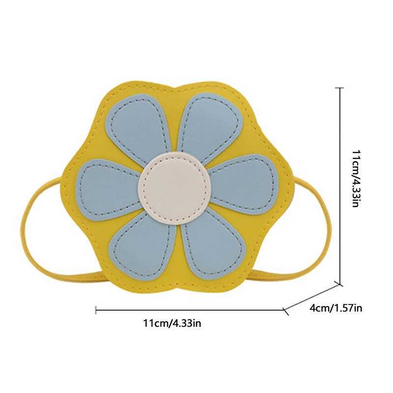 Little girl princess bag baby bag autumn and winter fashionable super cute children messenger bag flower bag W240906