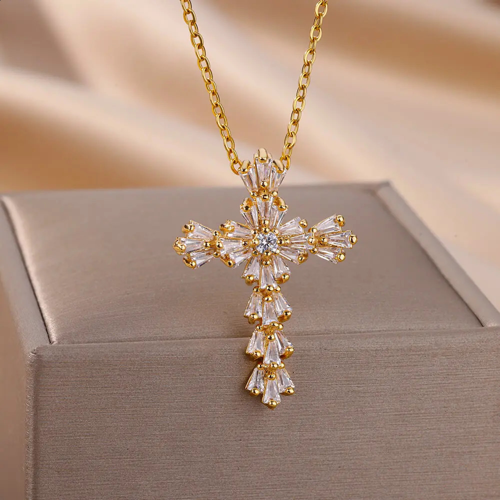 Zircon Cross Pendant Necklace Womens Gold Stainless Steel Necklace 2024 Trend Gothic Party Wedding Jewelry Gift 240906