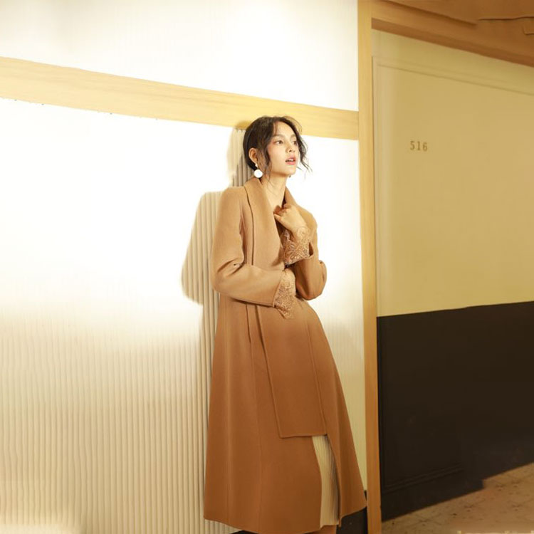Chic women's thin wool jacket decorated with lace design b| perfect for cool weather chic
