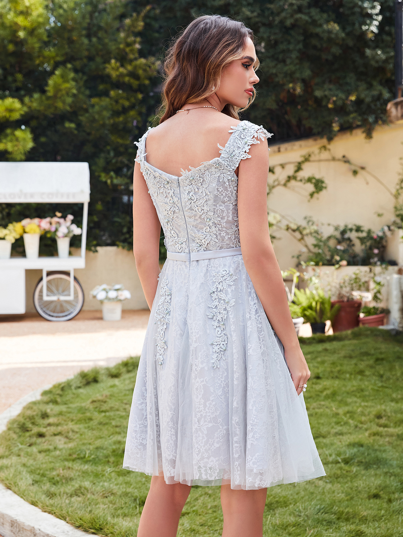 Stock Dusty Pink Sier Lace Tulle Tail Cocktail Dresses A E Off Shoulder Appliques Beads Short Homecoming Prom Gowns Cps764