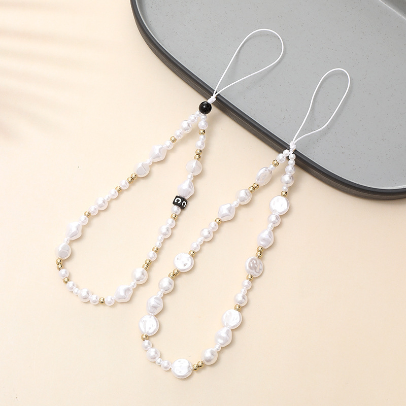 Korean version of Xiaoxiangfeng pearl chain, case, accessory, short phone hanging rope, anti fall wrist strap for women