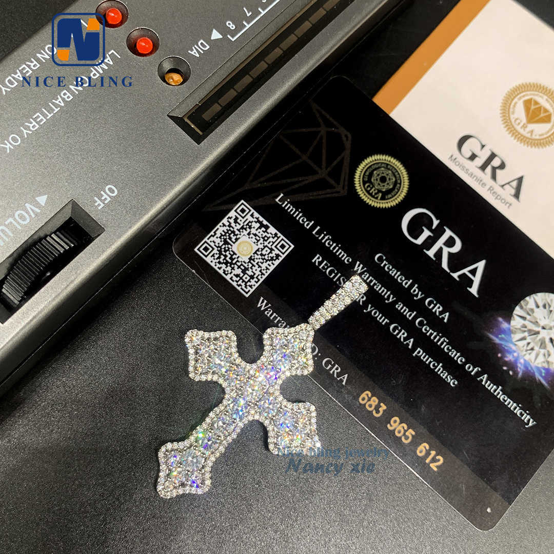 Men Hip Hop Jewelry Personalized Custom VVS Moissanite Pendant Iced Out 925 Sterling Silver Rapper cross Pendant Cross pendant
