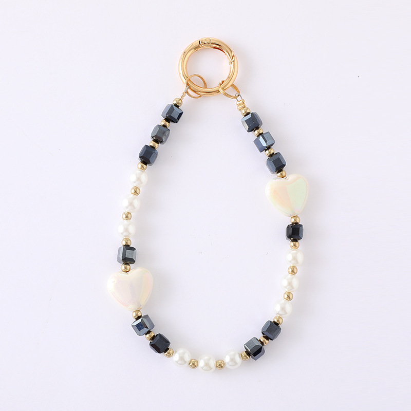 Creative new crystal bead pendant plated with colorful heart lanyard, fashionable and versatile phone case keychain decoration