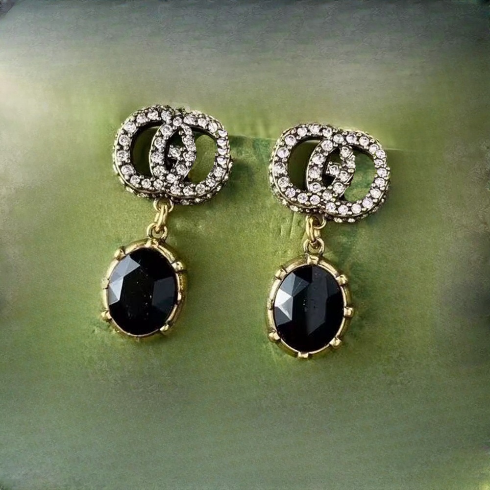 Earrings Designer Women Fashion Earrings Designer Studs Top Quality Engagement Earring For Lady Wholesale