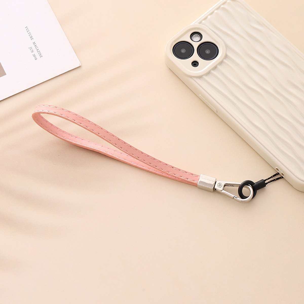 Yilian's new dual needle tread PU leather short chain anti drop phone case strap pendant for women