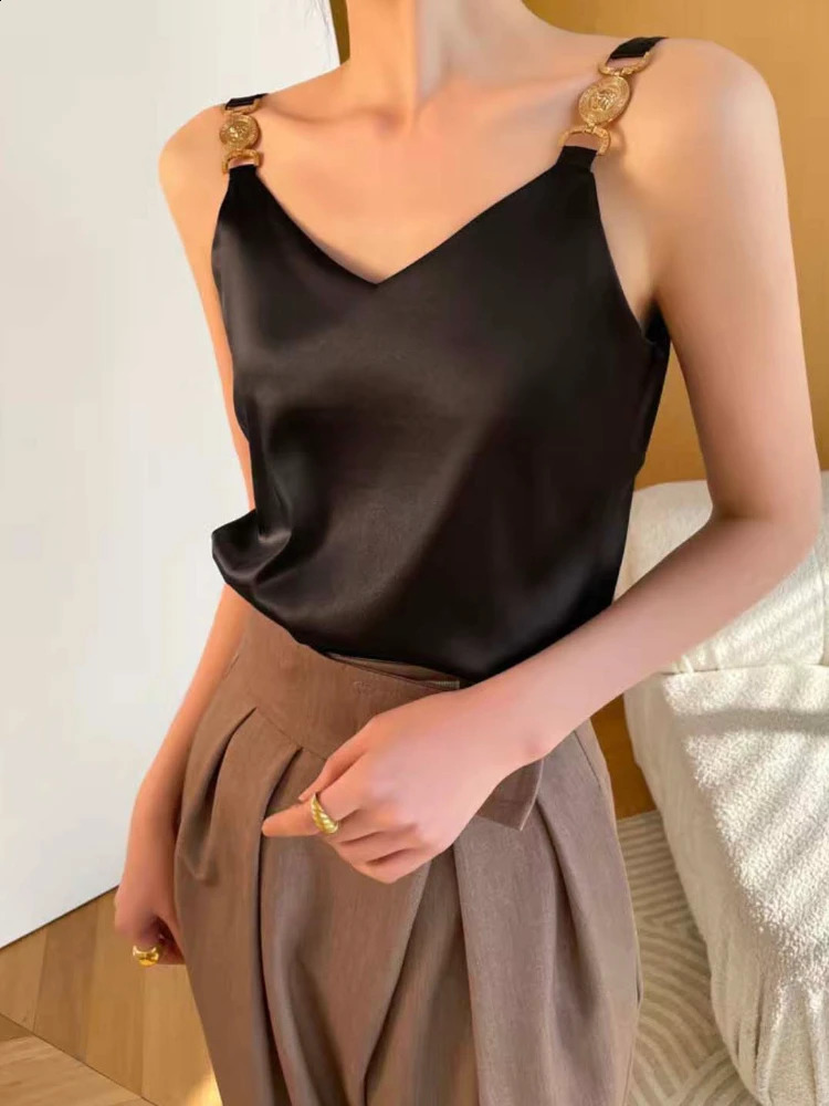 Womens Tshirt Silk Metal Buckle Vneck Vest Elegant Temperament Halter Top Solid Black SATIN Sexy Off The Shoulder 240907 - view 4