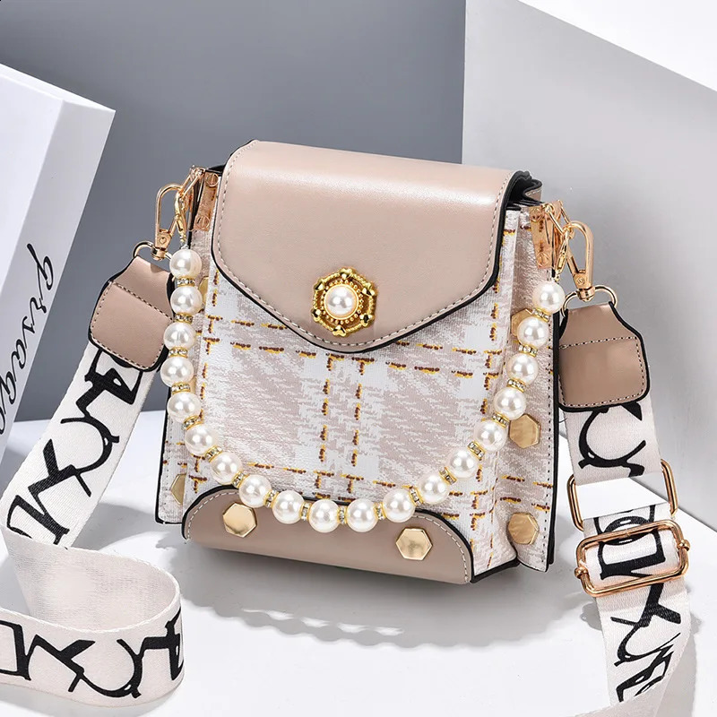 Fashion er womens cross body bag cute princess wallet classic shoulder bag summer pearl chain phone bag 240904