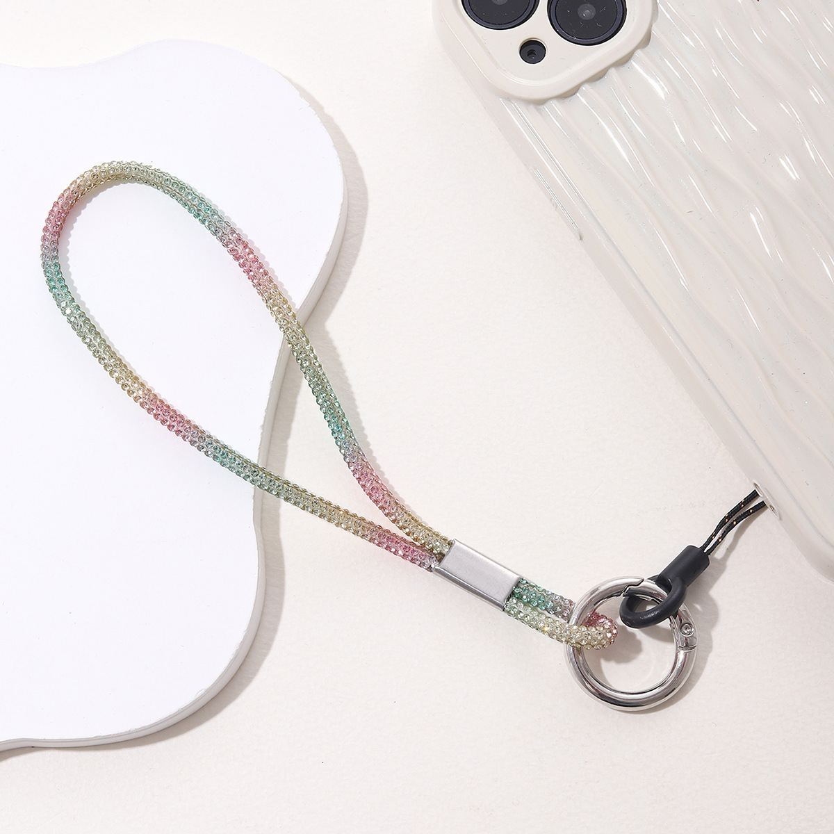 Yilian's new high-end luxury rhinestone phone chain inlaid sparkling diamonds, bracelet with drop and anti fall wristband
