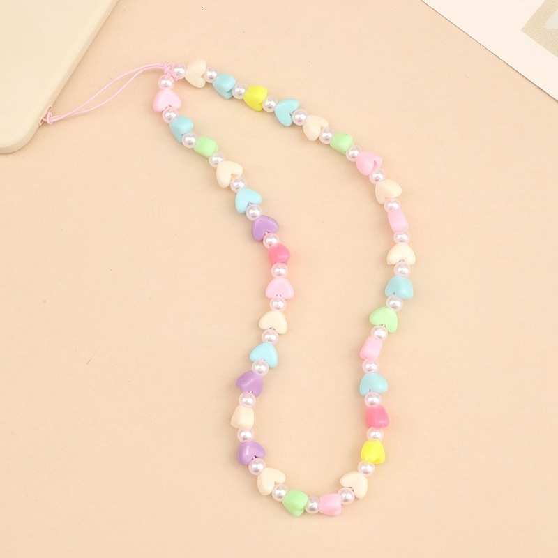 Yilian's new colorful heart-shaped bead chain, phone case pendant, fall and anti loss short hanging rope gift for women