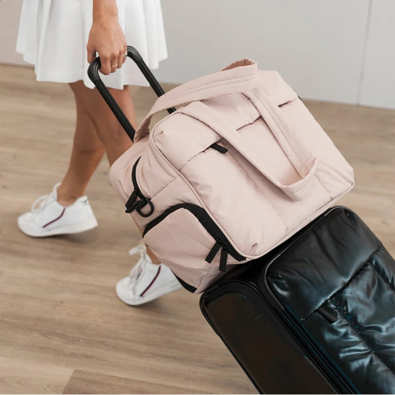 Fashion Padded Women Lightweight Shoulder Crossbody Quilted Handbags Nylon 11inch Laptop Bag 240903