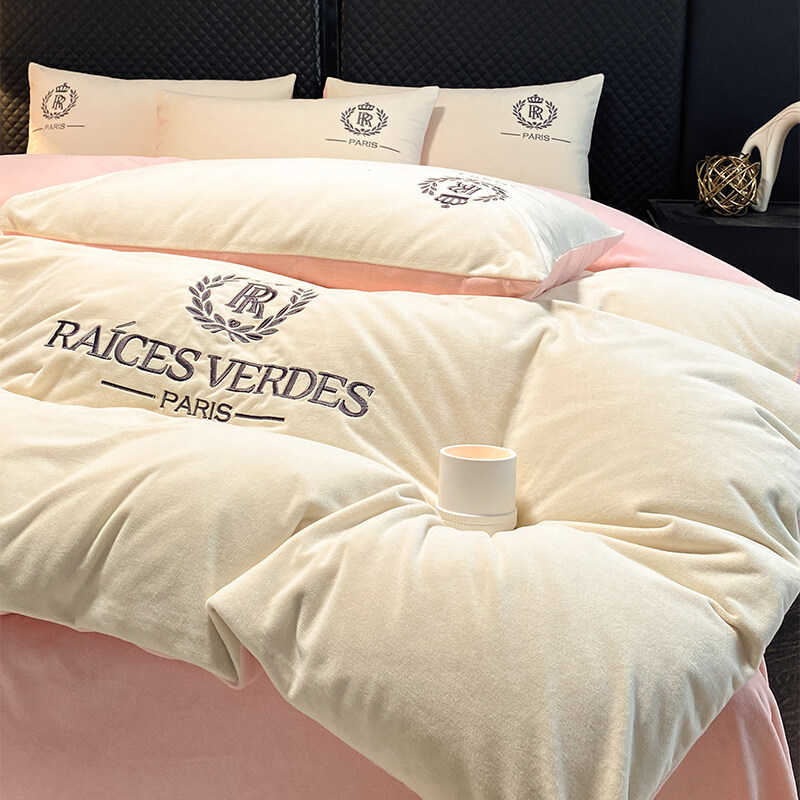 Winter Thickened Milk Four Piece Double sided Warm Coral Veet Cover Bed Sheet Bedding Set Three PieceX240907