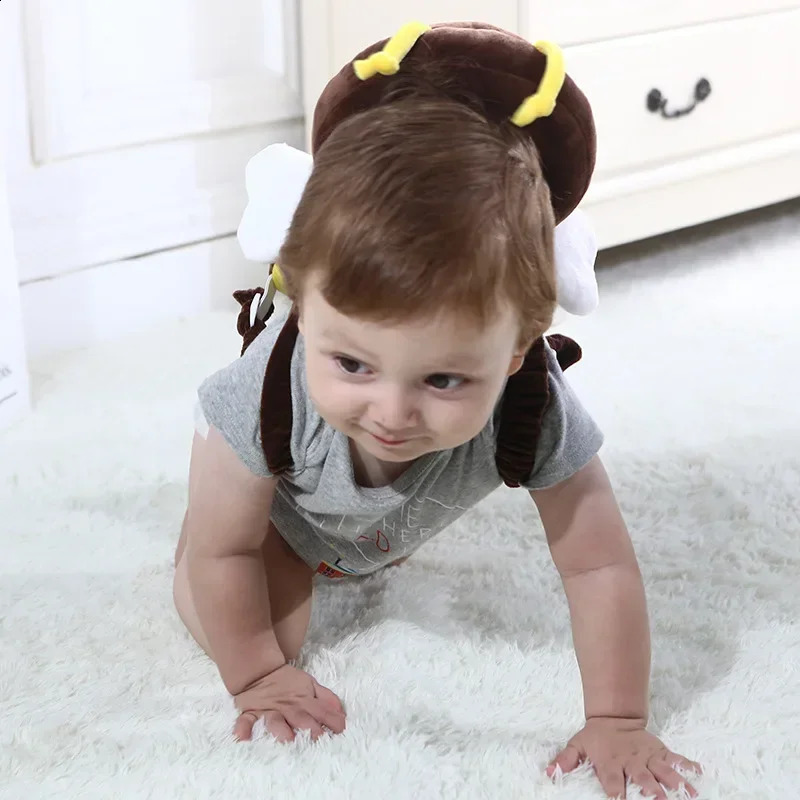 Baby Head Protection Pad Toddler Headrest Pillow Baby Neck Cute Wings Nursing Drop Resistance Cushion Baby Protect Cushion 240906