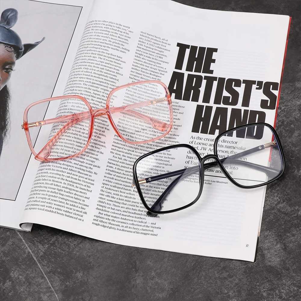 1 piece of womens fashionable metal oversized glasses blue light blocking mens retro square glasses frame optical glasses W240906