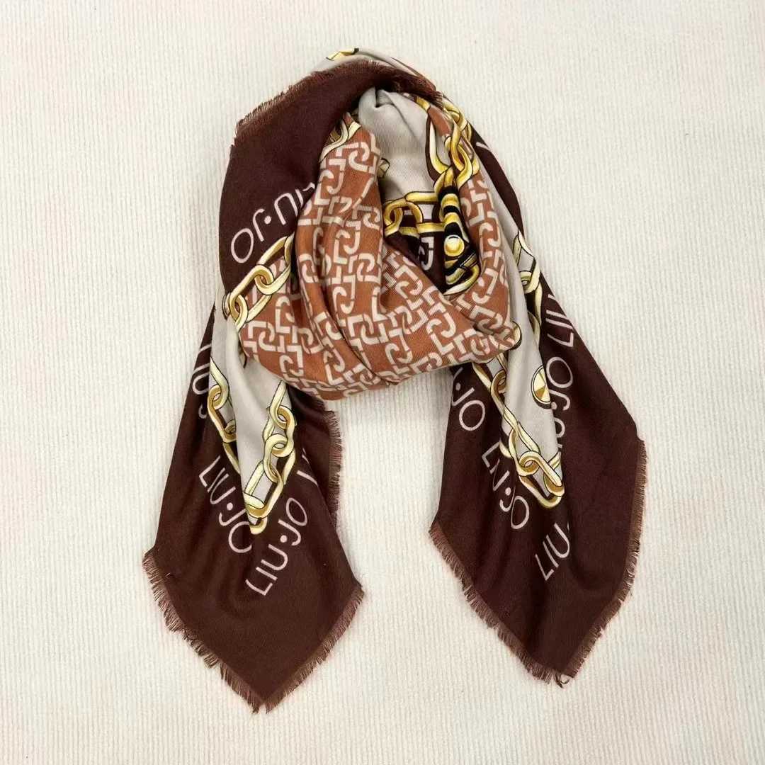 Scarves Italian original single European and American light luxury liujo autumn/winter new European and American retro f T240905