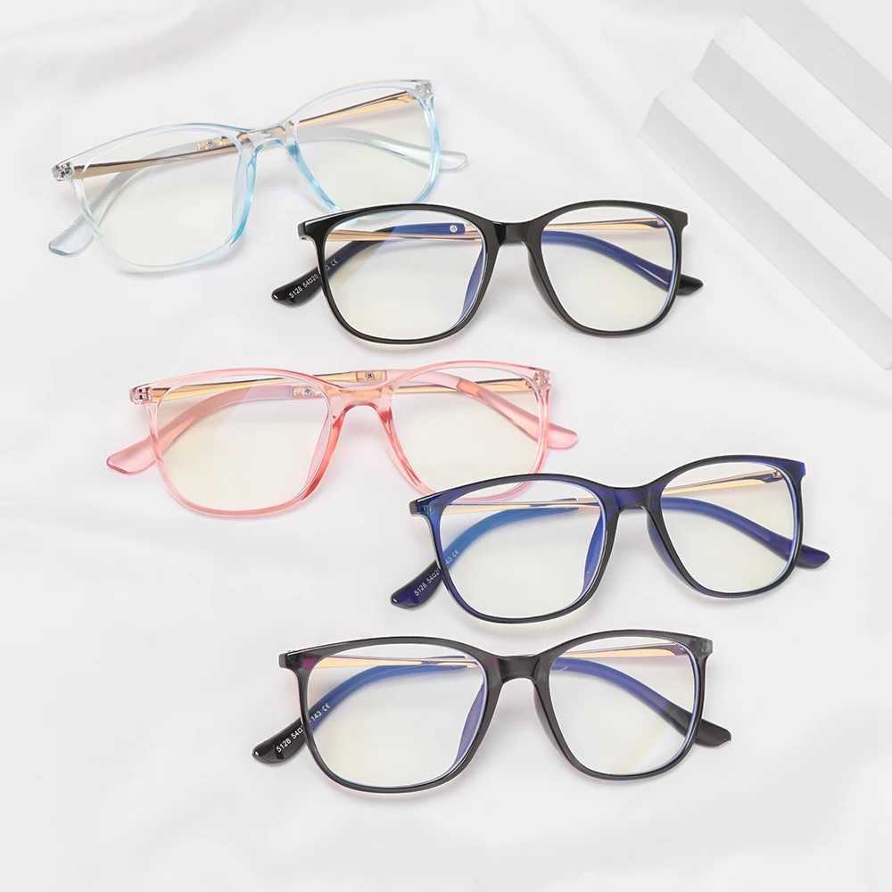 Fashionable anti blue light glasses retro square frame ultra light protective glasses womens computer glasses W240906