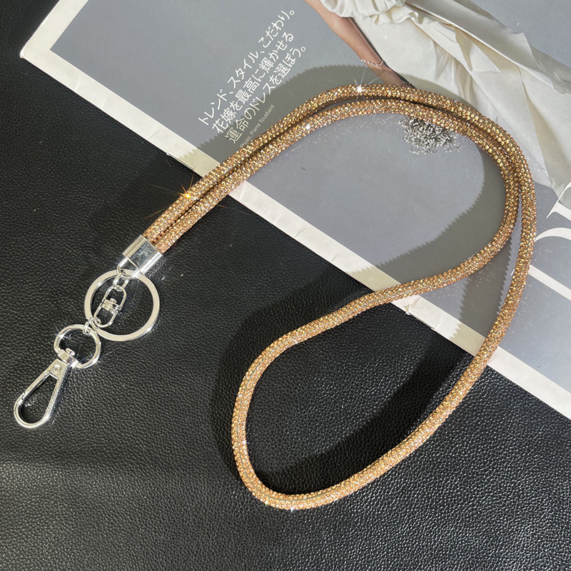 New high-end light luxury rhinestone mobile phone lanyard with inlaid crossbody chain, fashionable and versatile sparkling diamond chain bracelet pend