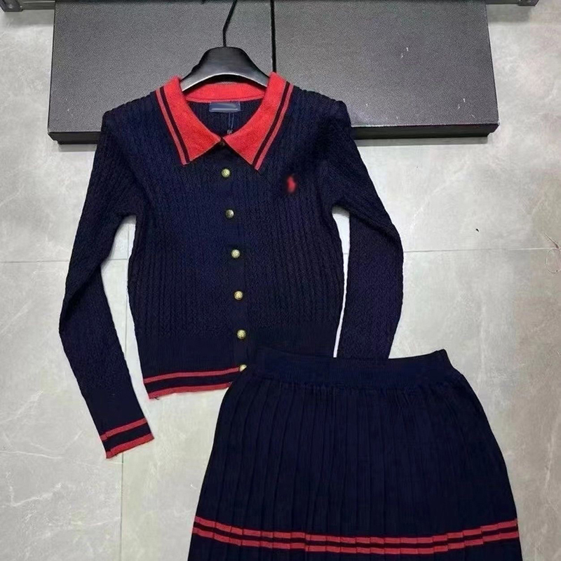 Woman Two Piece Designers Pleated Skirt Knits Suits Womens Clothing College Style Knit Polo Top Skirts Sets -8 Classic Set DPD24090513