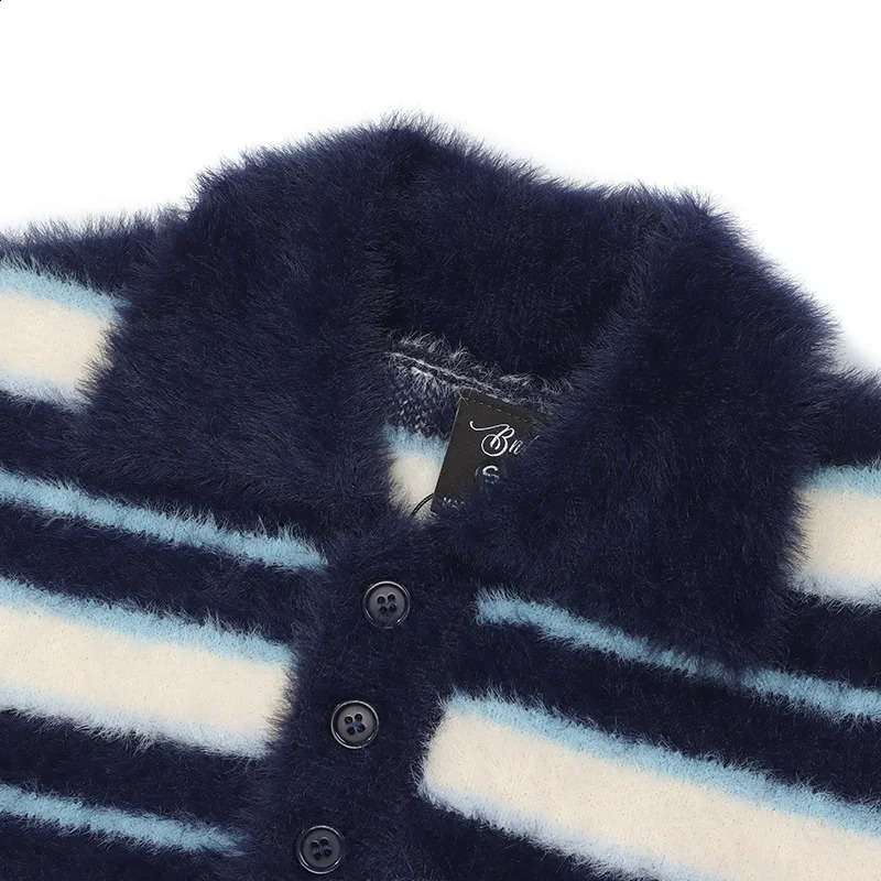 Harajuku Knitted Sweater Mens Y2K Mohair Pink Striped Turndoor Collar Pullover College Style Casual Loose Parachute Winter Top 240907