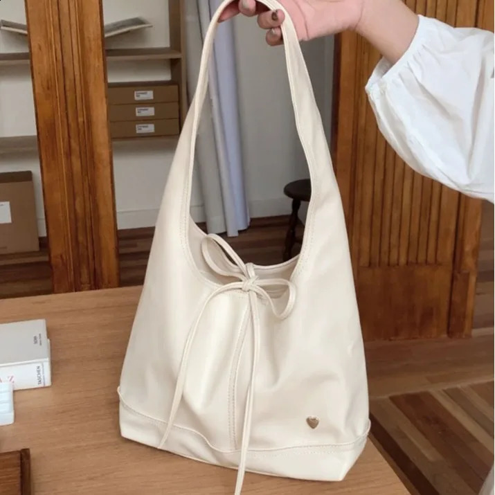 Chic Sweet Simplicity Tote Bag Women Elegant Solid Color Series Bow Shoulder Bag Portable Large Capacity Bag 241224