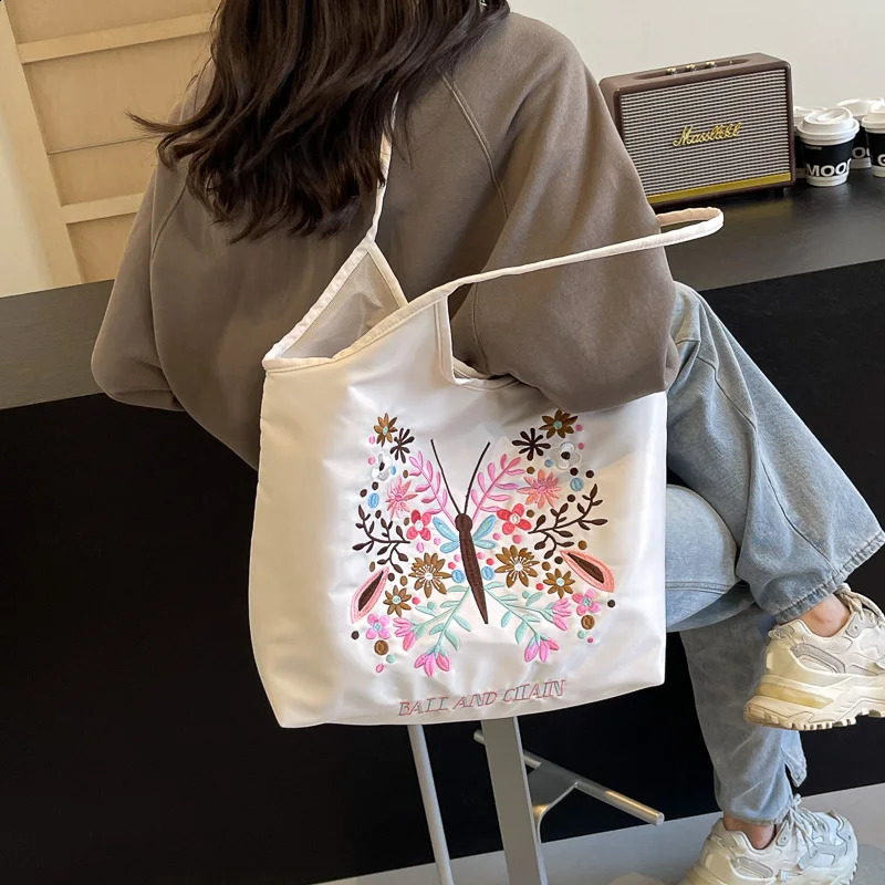 2024 Summer Fashionable Embroidered Shopping Bag Butterfly Style Single Shoulder Crossbody Handbag with Large Capacity 240906