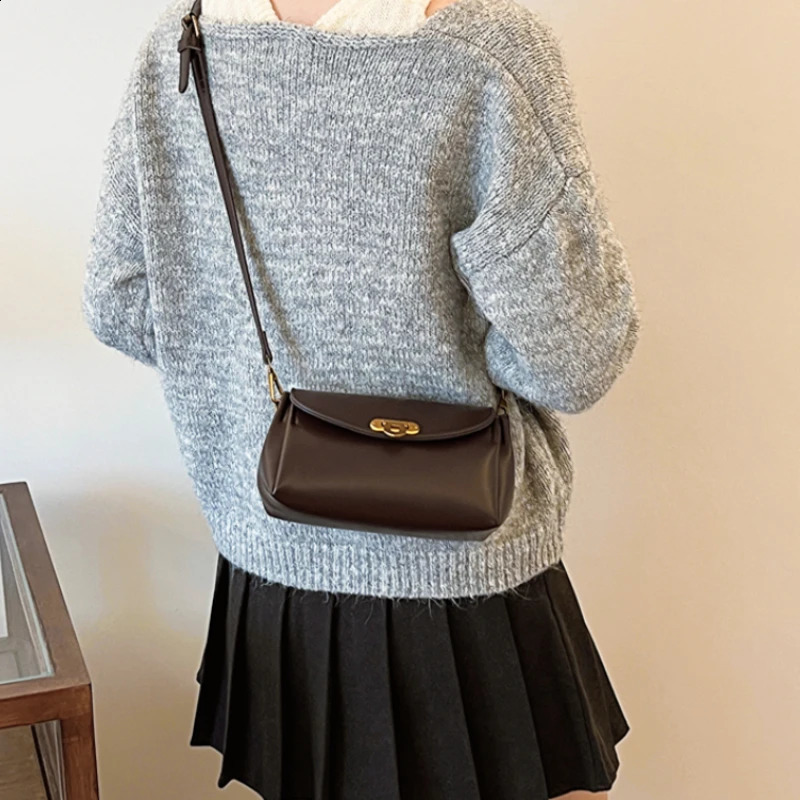 Light Solid PU Hasp Sewing Thread Shoulder Bags 2024 Fashion Casual Versatile Minimalist Womens Crossbody 240906