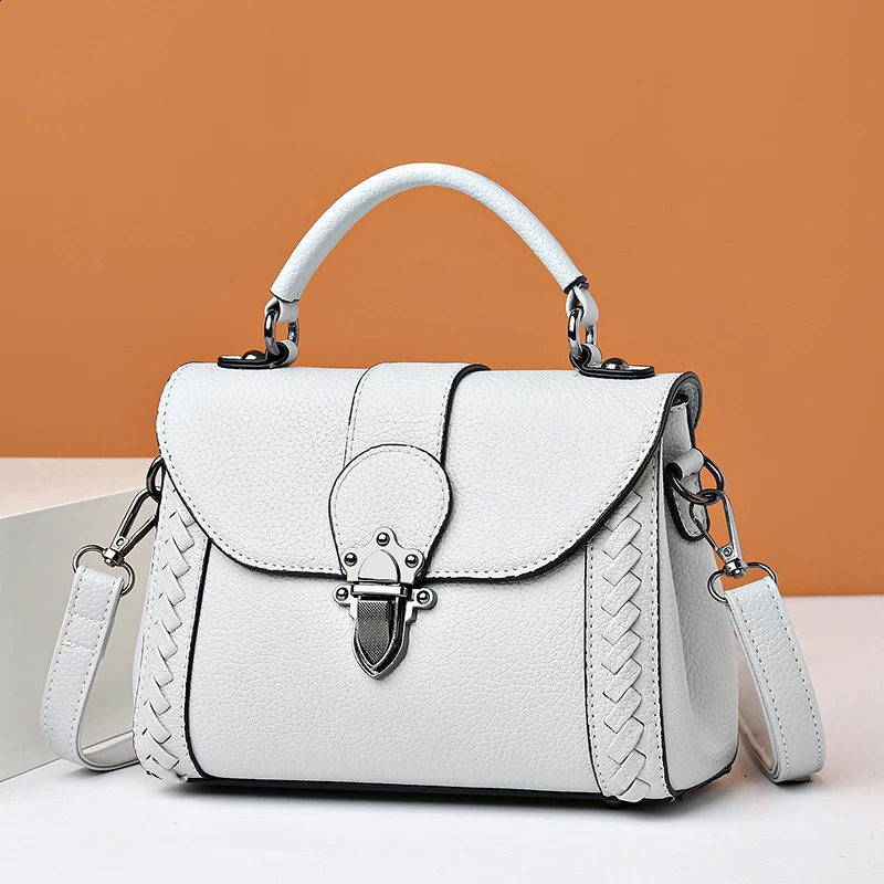 Womens leather handbag er high-quality womens shoulder bag retro lock cross body bag womens Sac a Main 240904