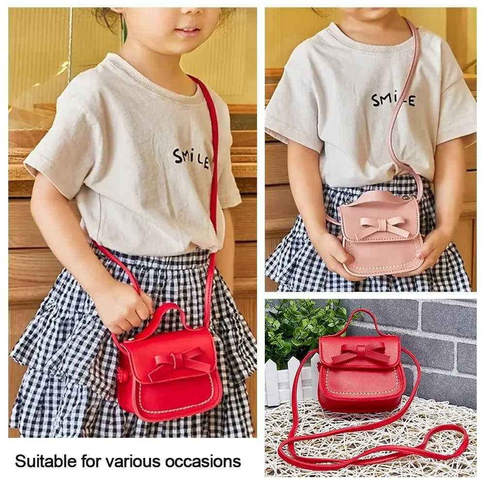 Childrens wallet and handbag mini crossover bag 2024 cute little girl coin bag toddler wallet handbag bolsos para ni as W240906
