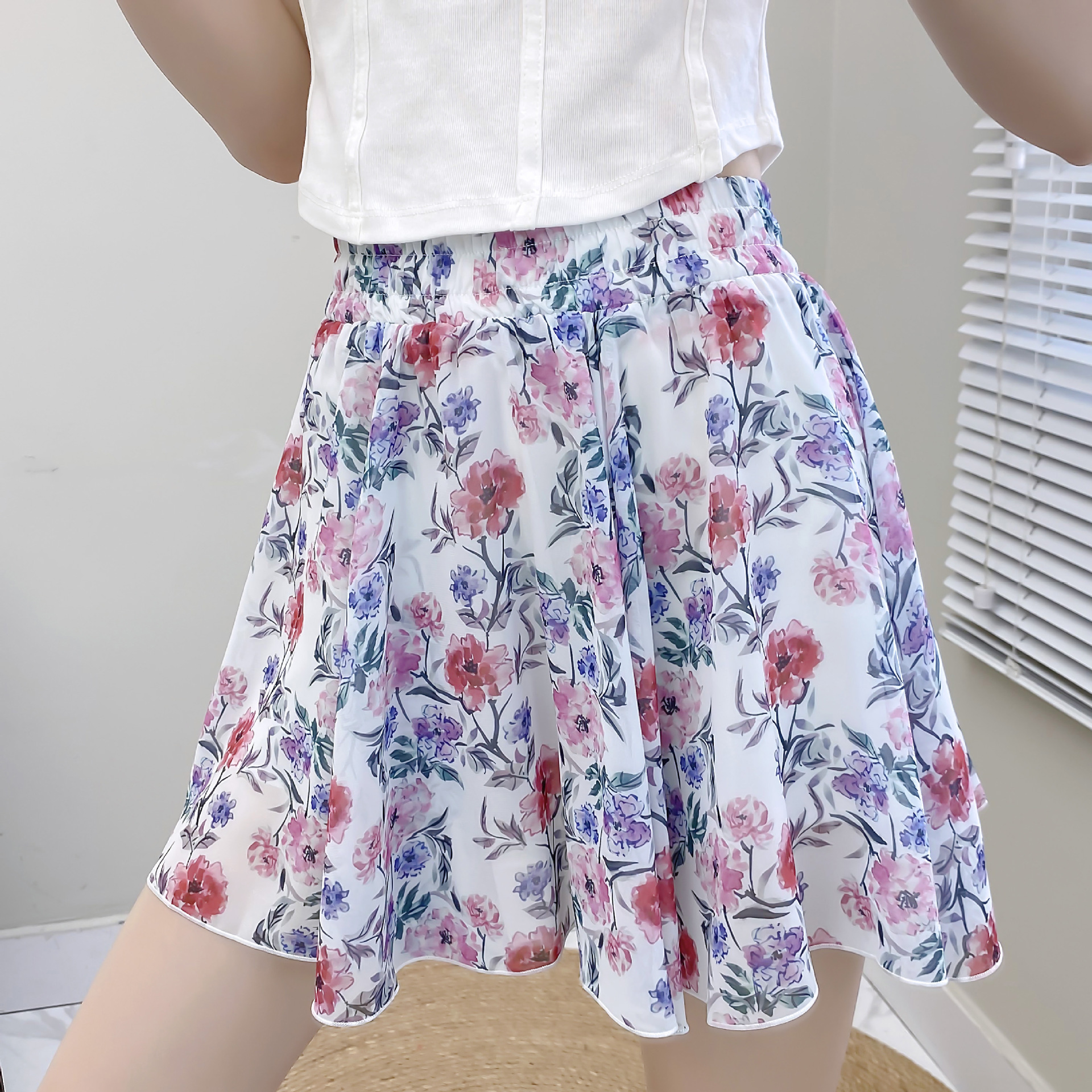 Clothing fabrics chiffon chiffon crinkle woven fabric digital printing fabrics factory direct supply