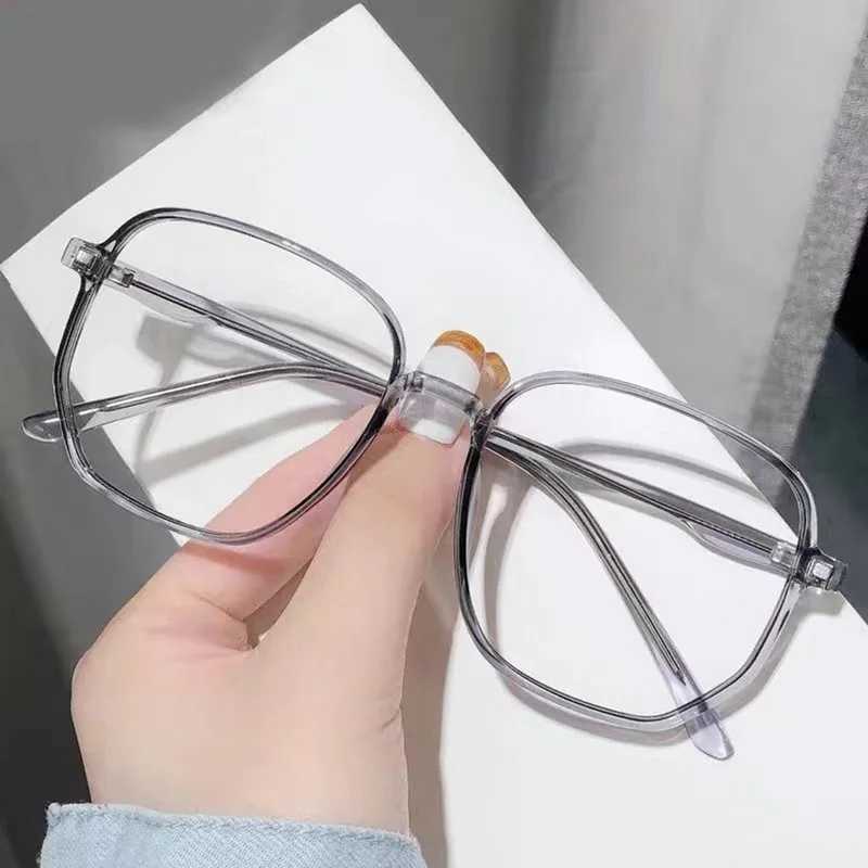 Fashionable large square frame anti blue light glasses for womens computer games eye protection glasses transparent glasses W240906