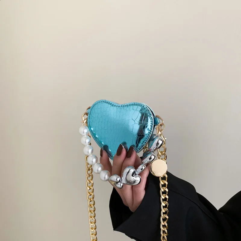 Fashion Mini Love Pearl Handbag Chain Lipstick Envelope Single Shoulder Diagonal Shoulder Bag Women 240904