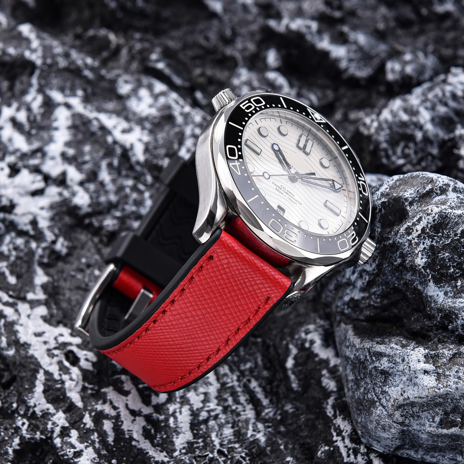 Premium Quality Fluoro Rubber Leather Watch Band 20mm 22mm Hybrid Leather FKM Watch Strap Quick Release Wristband For Mens Watch 240906