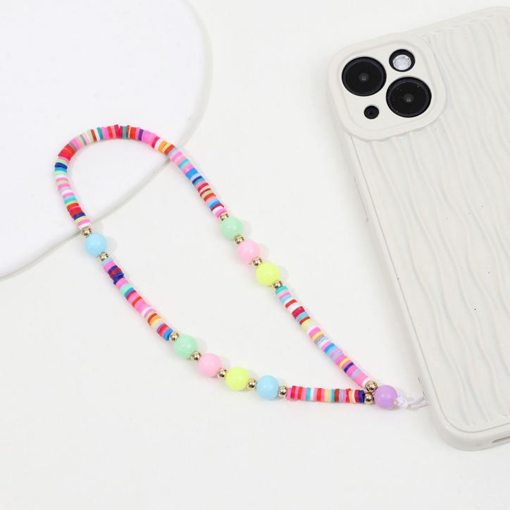 Yilian's new colorful heart-shaped bead chain, phone case pendant, fall and anti loss short hanging rope gift for women