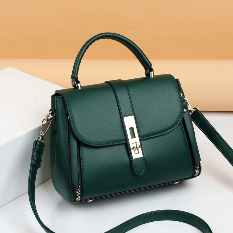 Home>Products>Fashion PU Leather Handbags>Soft Leather Retro Handbags 240904