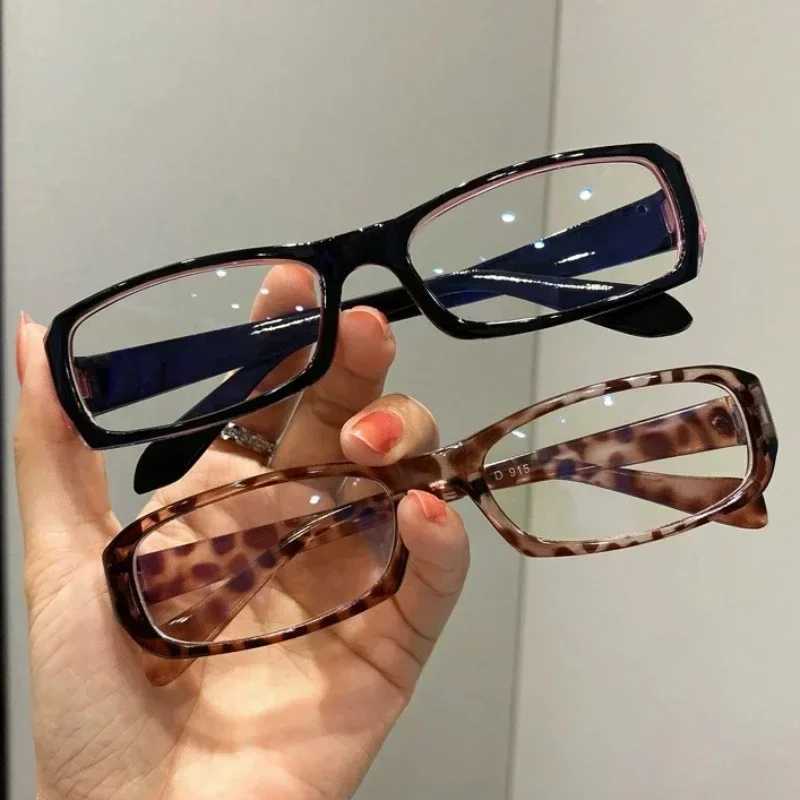2024 Kroean Harajuku Square Eyeframe Womens Fashion Plain Anti Blue Glasses Role Playing Decorative Glasses y2k Retro Glasses W240906