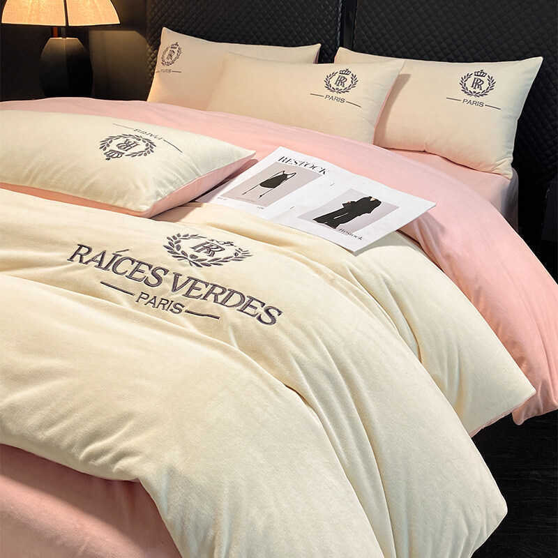 Winter Thickened Milk Four Piece Double sided Warm Coral Veet Cover Bed Sheet Bedding Set Three PieceX240907