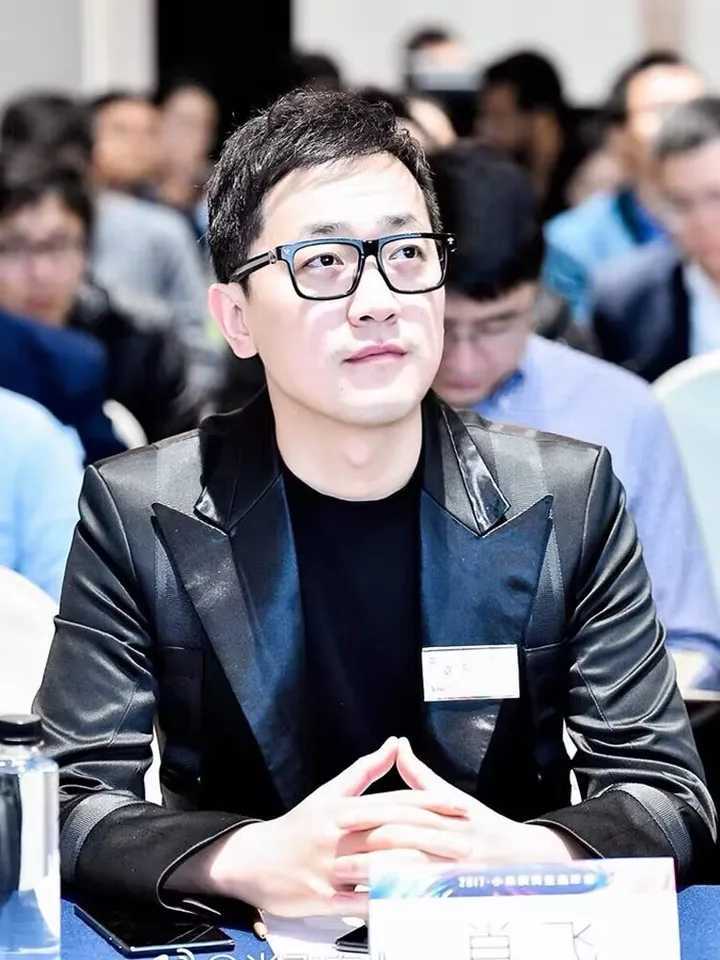 TR retro square frame glasses for men and womens fashion trend anti blue lightweight flat glasses that can match muscle weakness W240906