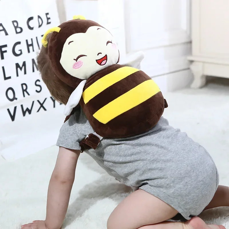 Baby Head Protection Pad Toddler Headrest Pillow Baby Neck Cute Wings Nursing Drop Resistance Cushion Baby Protect Cushion 240906